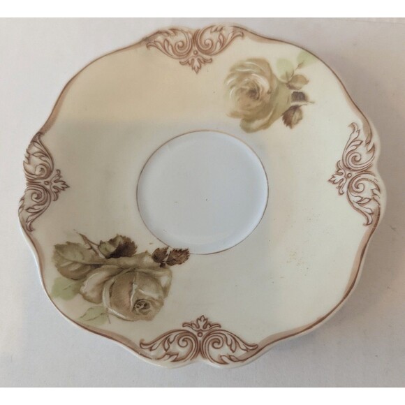 Hermann Ohme Old Ivory Silesia Clairon Cup with Saucer - Picture 8 of 10